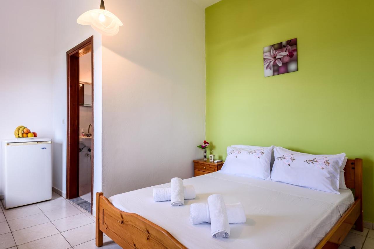 Antonis Studio Appartement Sfinárion Buitenkant foto