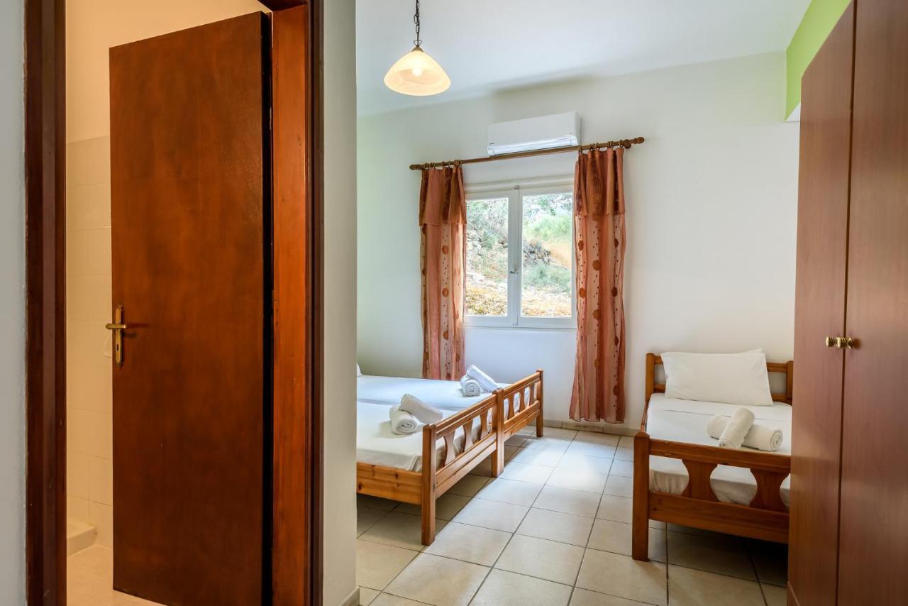 Antonis Studio Appartement Sfinárion Buitenkant foto